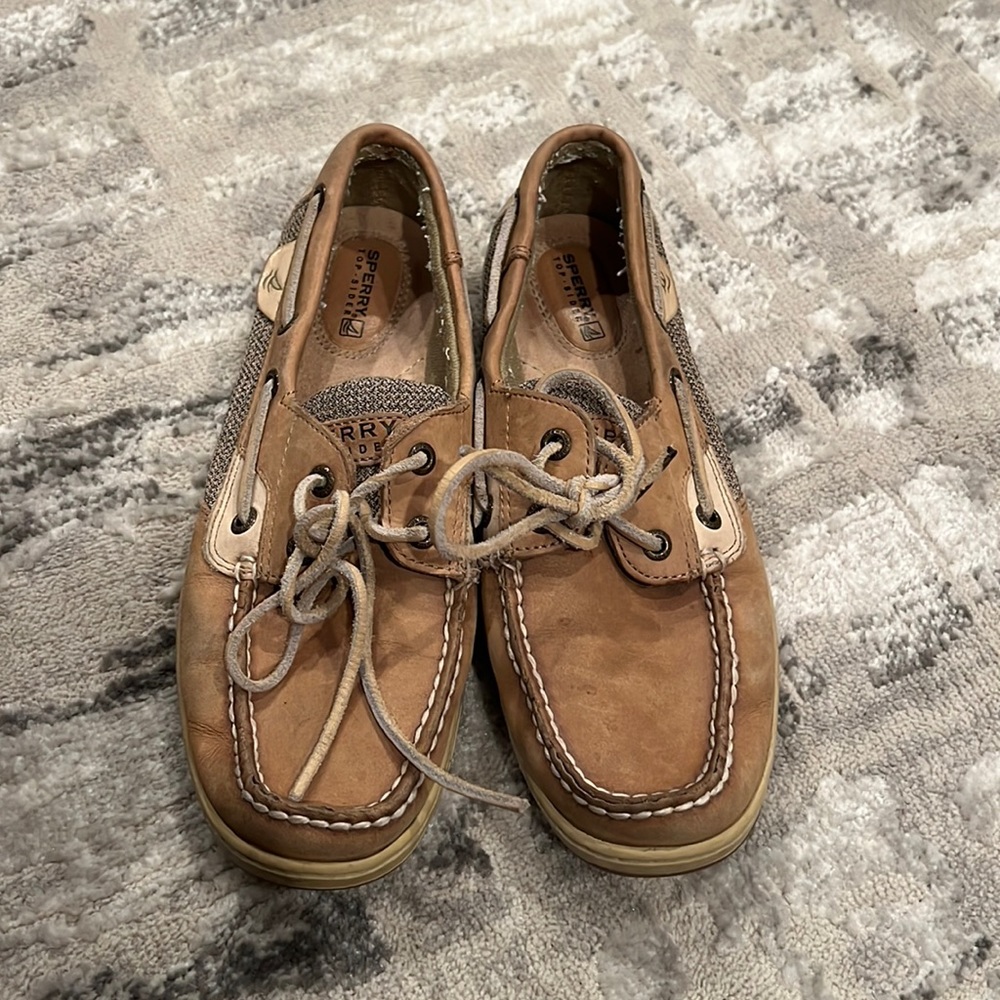 Sperry topsiders.
